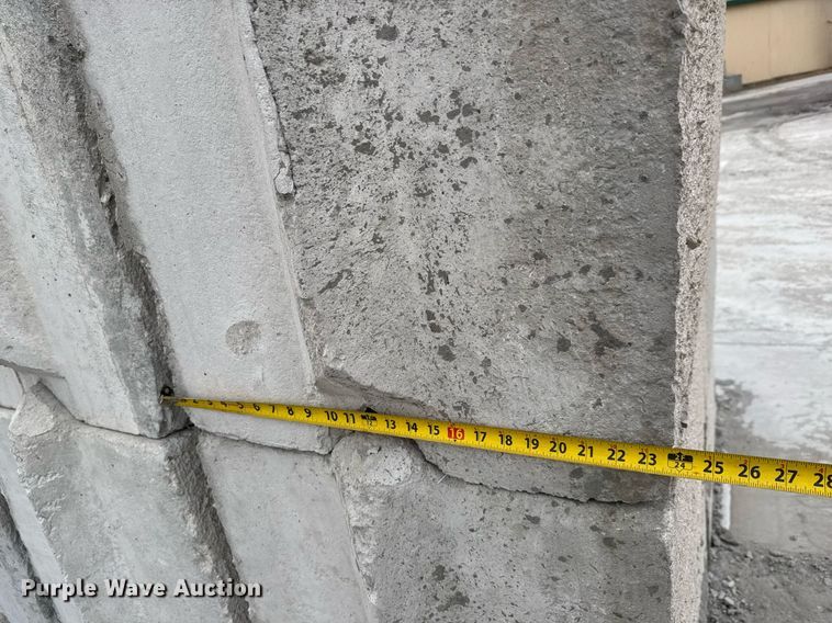 image for item EQ1055 (24) concrete edge bunker blocks 