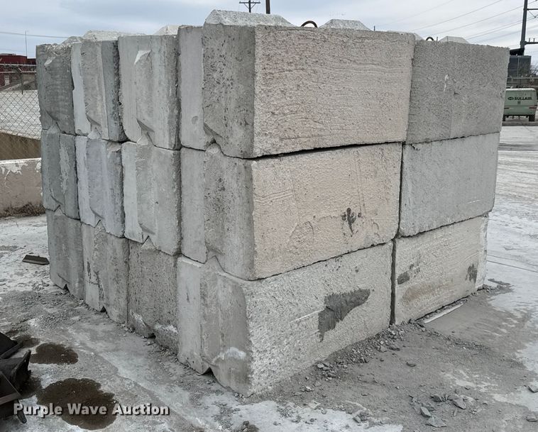 image for item EQ1056 (24) concrete edge bunker blocks 