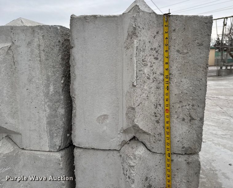 image for item EQ1056 (24) concrete edge bunker blocks 