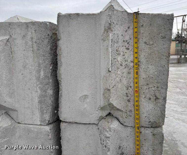 image for item EQ1062 (24) concrete edge bunker blocks 