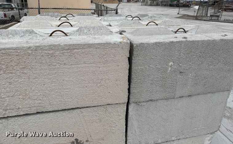 image for item EQ1066 (24) concrete edge bunker blocks 