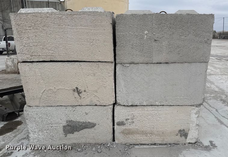 image for item EQ1066 (24) concrete edge bunker blocks 