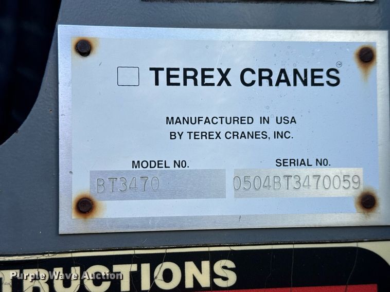 image for item EQ1088 2004 Ford F750 Super Duty crane truck