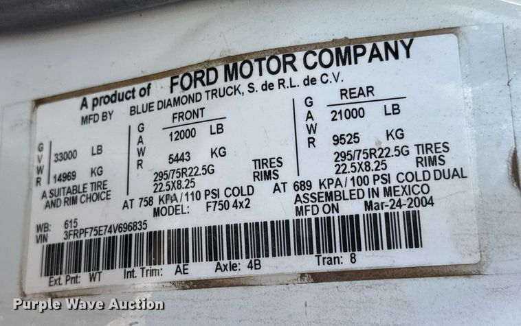 image for item EQ1088 2004 Ford F750 Super Duty crane truck