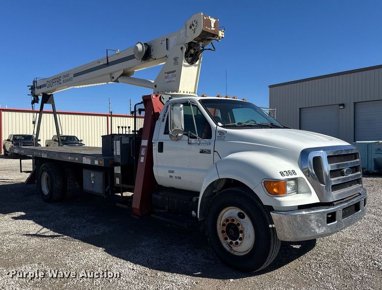 image for item EQ1091 2007 Ford F750 Super Duty XL crane truck