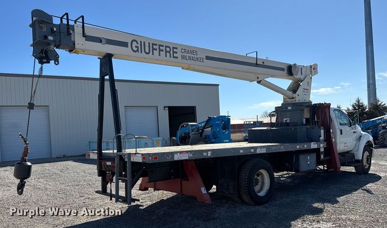 image for item EQ1091 2007 Ford F750 Super Duty XL crane truck