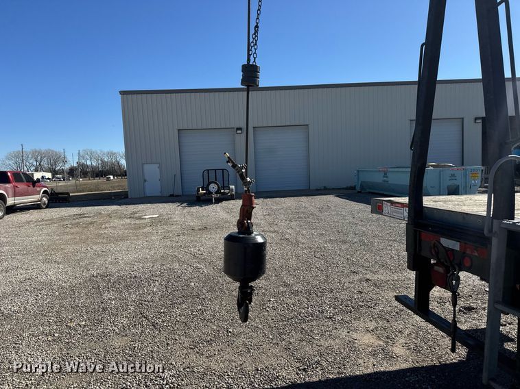 image for item EQ1091 2007 Ford F750 Super Duty XL crane truck