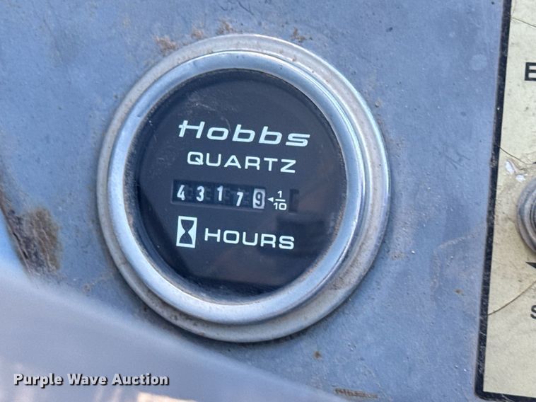 image for item EQ1091 2007 Ford F750 Super Duty XL crane truck