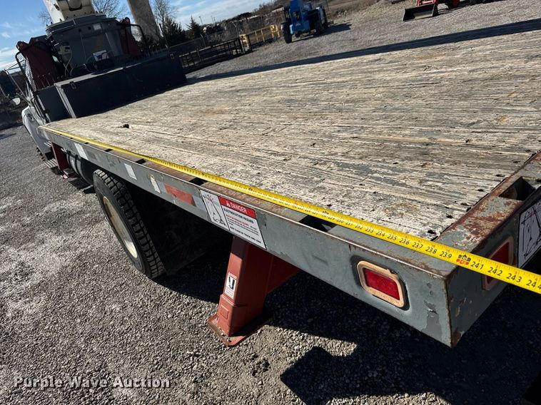 image for item EQ1091 2007 Ford F750 Super Duty XL crane truck