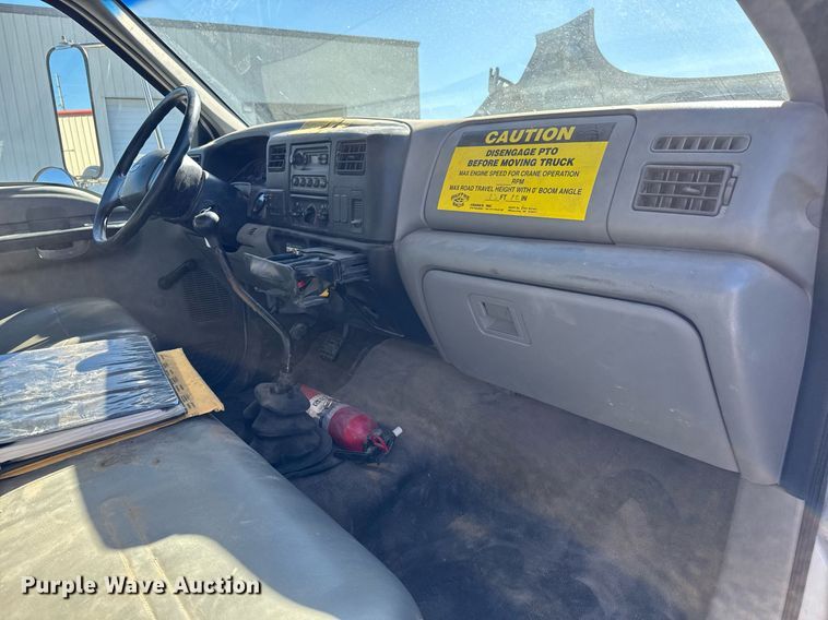 image for item EQ1091 2007 Ford F750 Super Duty XL crane truck