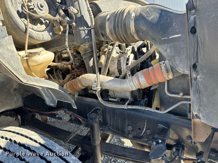 image for item EQ1091 2007 Ford F750 Super Duty XL crane truck