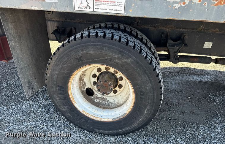 image for item EQ1091 2007 Ford F750 Super Duty XL crane truck