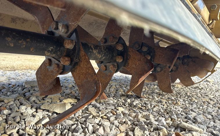 image for item EQ1092 (2) three point attachments 