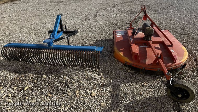 image for item EQ1093 (2) three point attachments