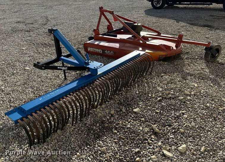 image for item EQ1093 (2) three point attachments