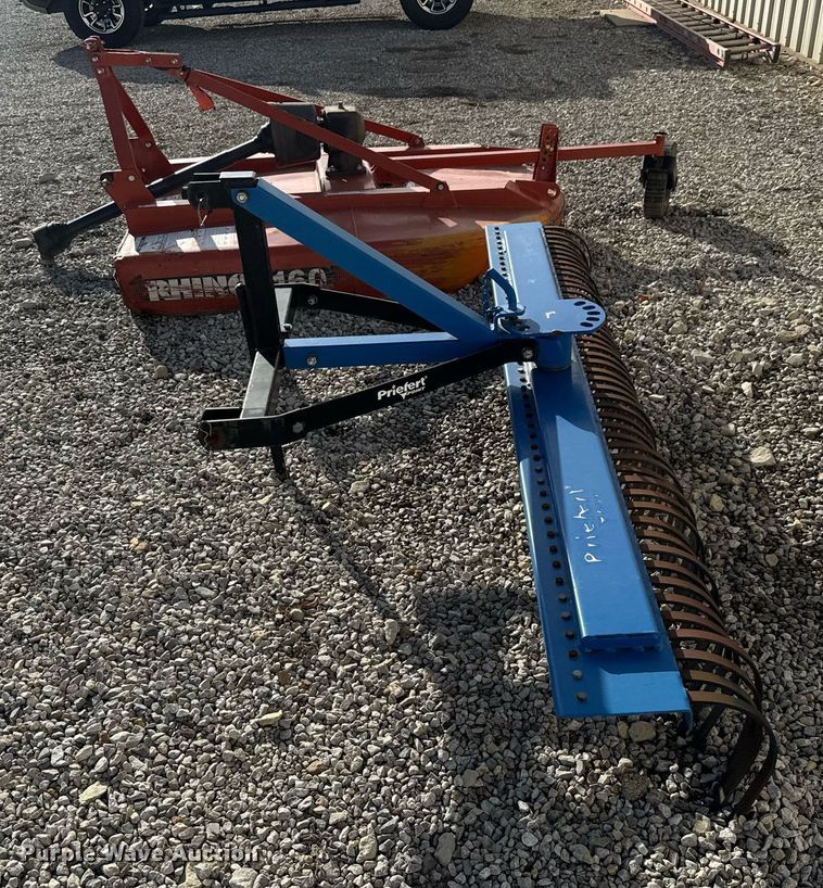 image for item EQ1093 (2) three point attachments