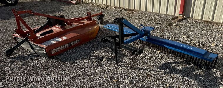 image for item EQ1093 (2) three point attachments