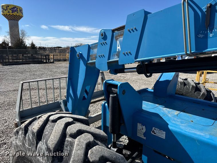 image for item EQ1094 2008 Genie GTH-842 telehandler