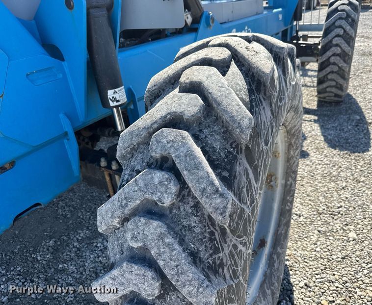 image for item EQ1094 2008 Genie GTH-842 telehandler