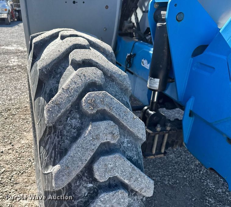 image for item EQ1094 2008 Genie GTH-842 telehandler