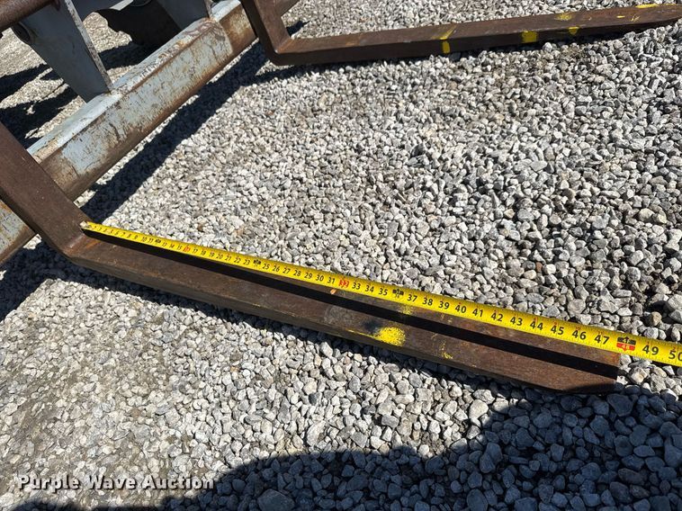 image for item EQ1095 2007 Genie GTH-842 telehandler