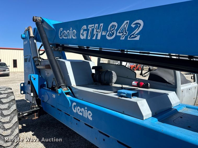 image for item EQ1095 2007 Genie GTH-842 telehandler