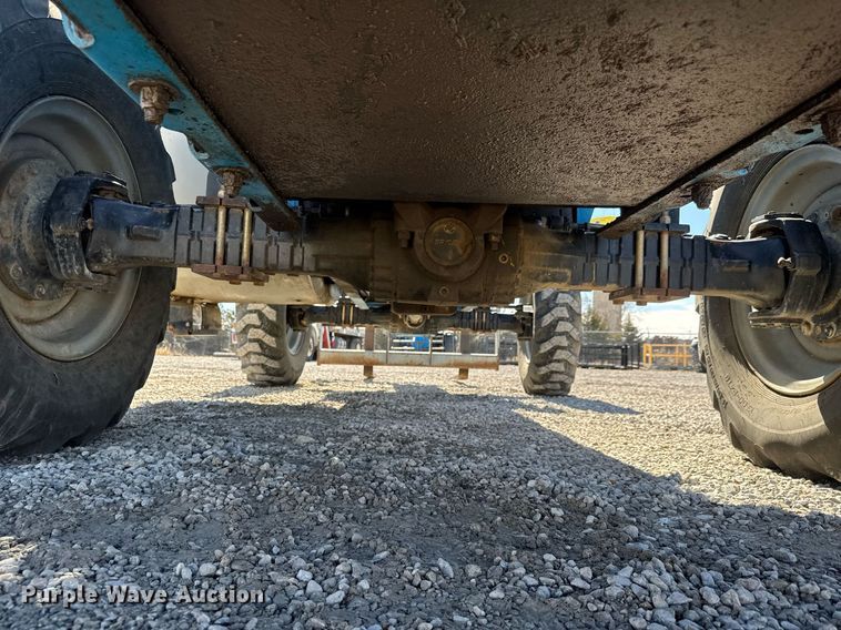 image for item EQ1095 2007 Genie GTH-842 telehandler