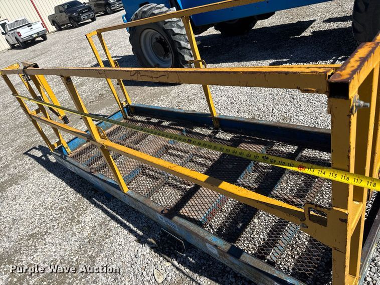 image for item EQ1095 2007 Genie GTH-842 telehandler