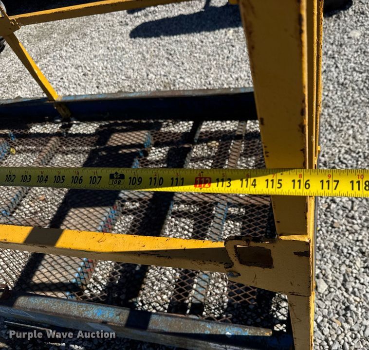 image for item EQ1095 2007 Genie GTH-842 telehandler