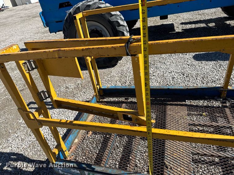 image for item EQ1095 2007 Genie GTH-842 telehandler