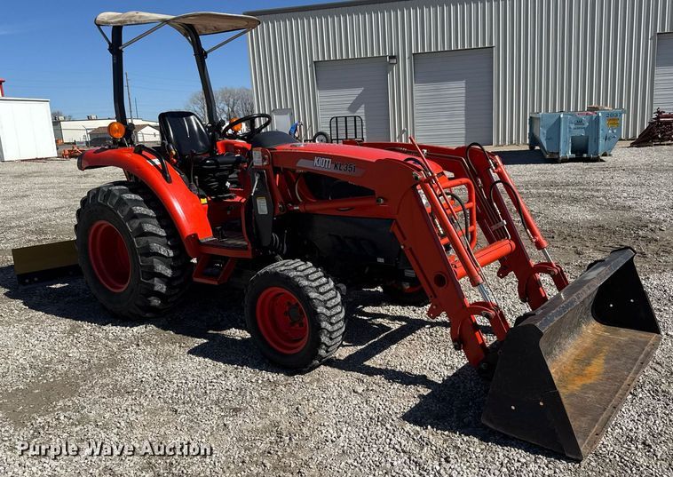 image for item EQ1096 2009 Kioti DK35SE MFWD tractor