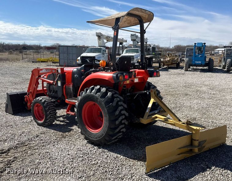 image for item EQ1096 2009 Kioti DK35SE MFWD tractor