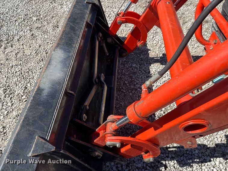 image for item EQ1096 2009 Kioti DK35SE MFWD tractor