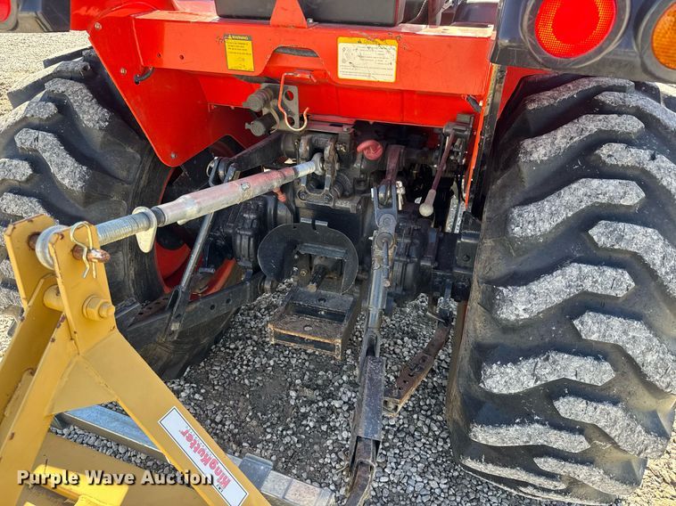 image for item EQ1096 2009 Kioti DK35SE MFWD tractor