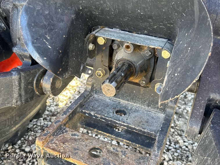 image for item EQ1096 2009 Kioti DK35SE MFWD tractor