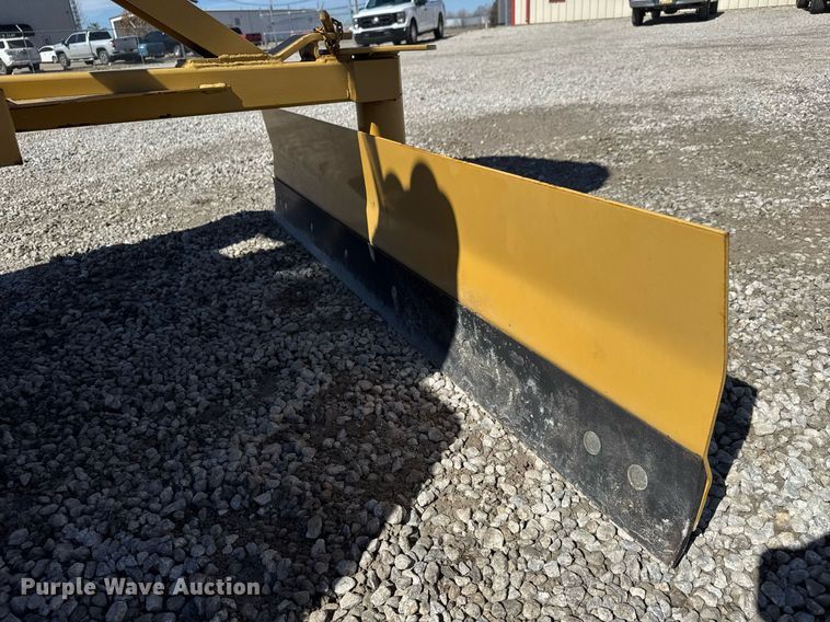 image for item EQ1096 2009 Kioti DK35SE MFWD tractor