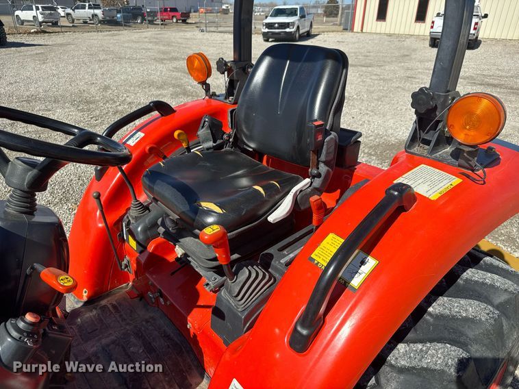 image for item EQ1096 2009 Kioti DK35SE MFWD tractor