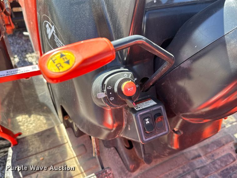 image for item EQ1096 2009 Kioti DK35SE MFWD tractor