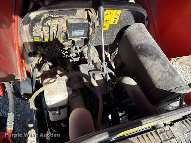 image for item EQ1096 2009 Kioti DK35SE MFWD tractor