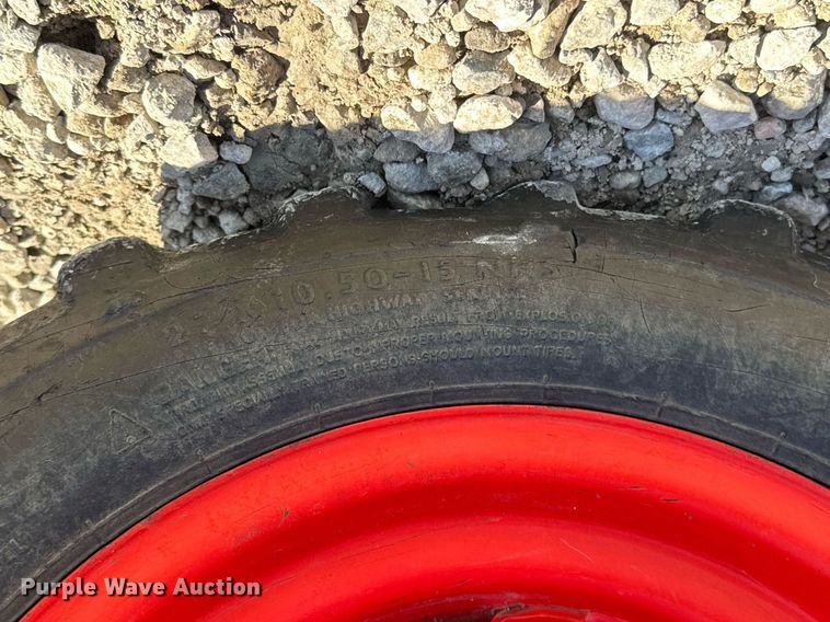 image for item EQ1096 2009 Kioti DK35SE MFWD tractor