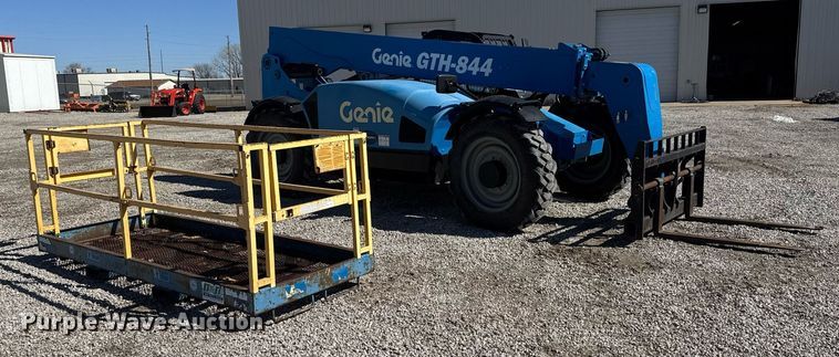 image for item EQ1097 2016 Genie GTH-844 telehandler