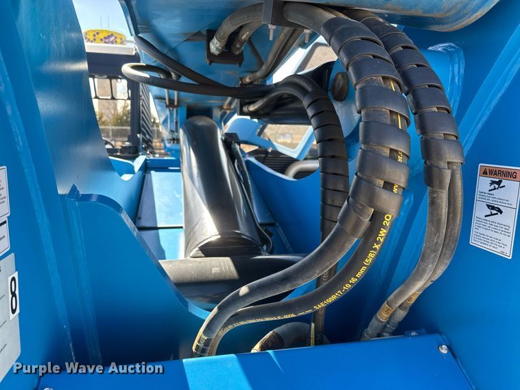 image for item EQ1097 2016 Genie GTH-844 telehandler