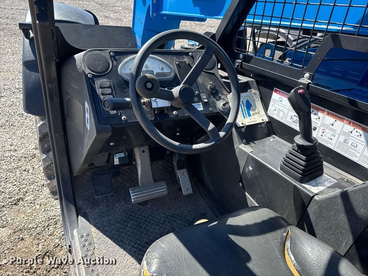 image for item EQ1097 2016 Genie GTH-844 telehandler