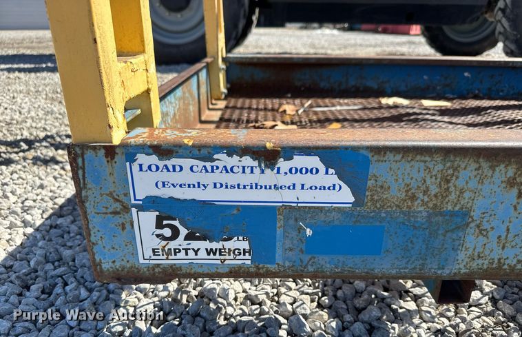 image for item EQ1097 2016 Genie GTH-844 telehandler