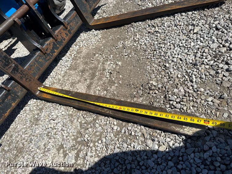 image for item EQ1098 2016 Genie GTH-844 telehandler