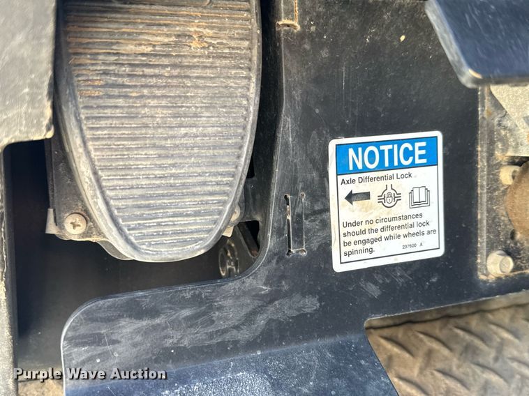 image for item EQ1098 2016 Genie GTH-844 telehandler