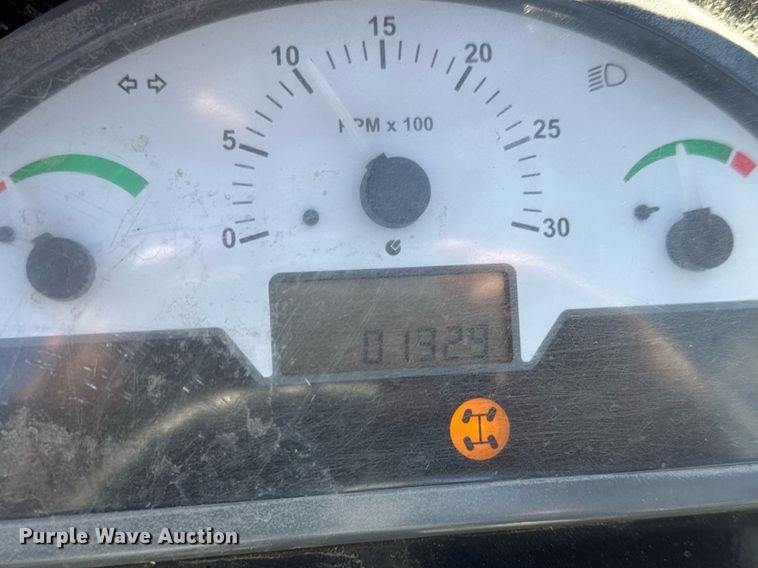 image for item EQ1098 2016 Genie GTH-844 telehandler