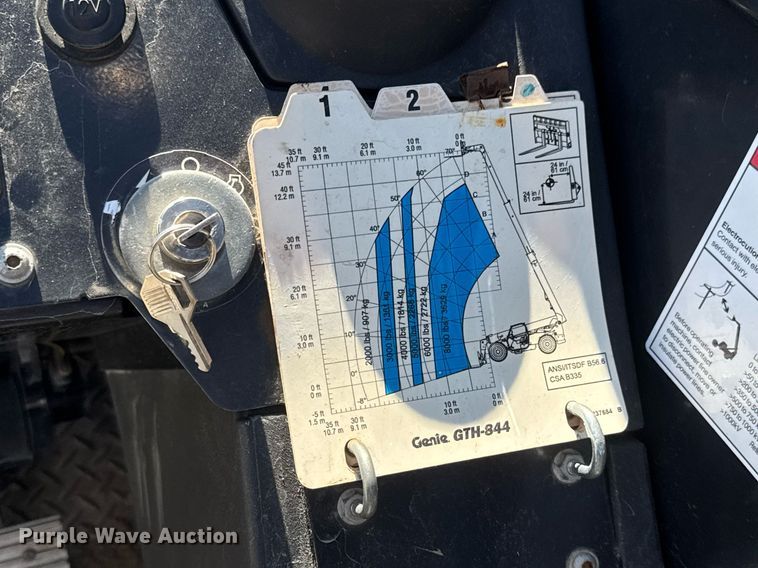 image for item EQ1098 2016 Genie GTH-844 telehandler