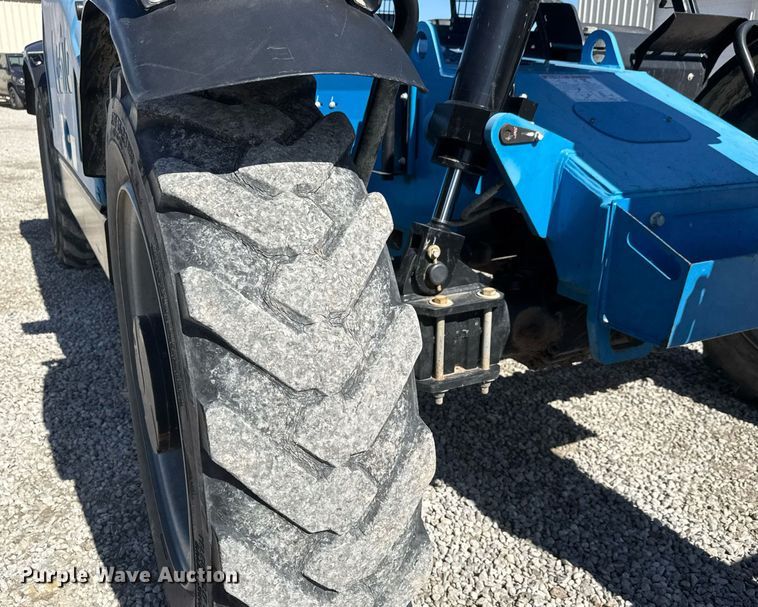 image for item EQ1098 2016 Genie GTH-844 telehandler