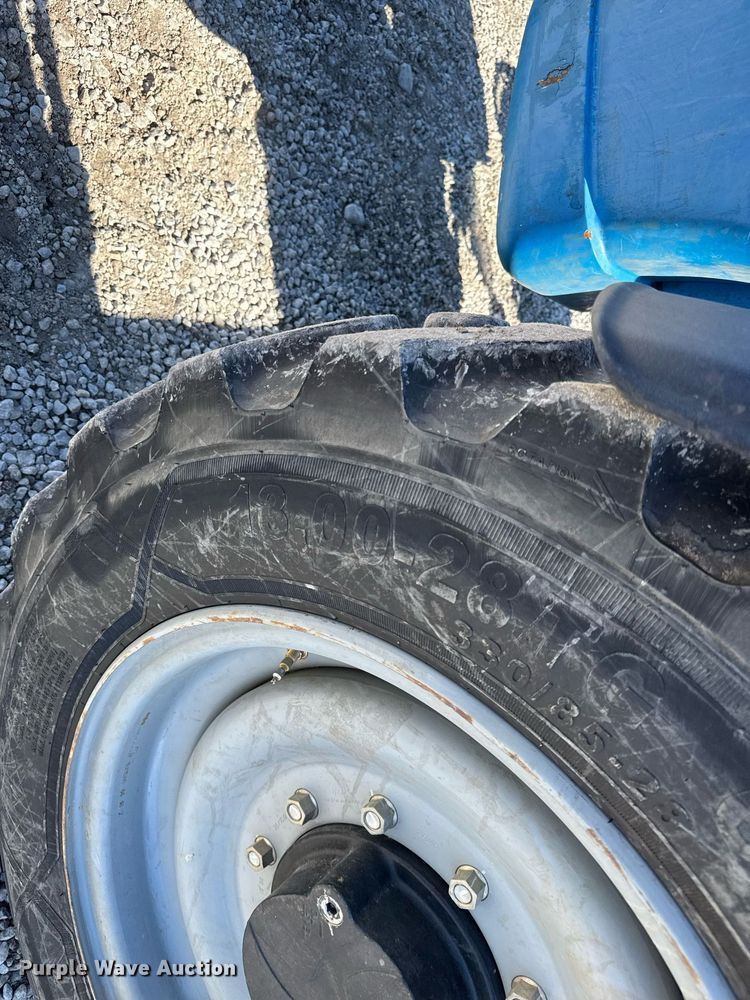 image for item EQ1098 2016 Genie GTH-844 telehandler